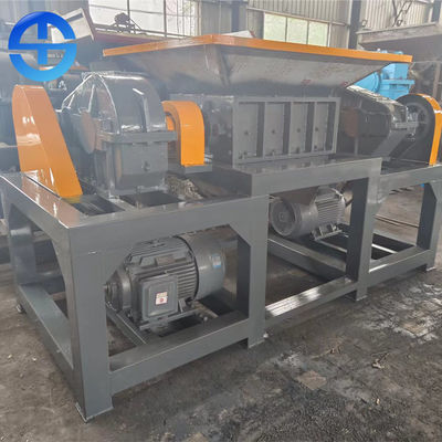 Motores 22kw duplos da retalhadora 1500kg/H dois do eixo das lâminas da liga